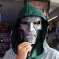 Mascara de Doom con Capucha